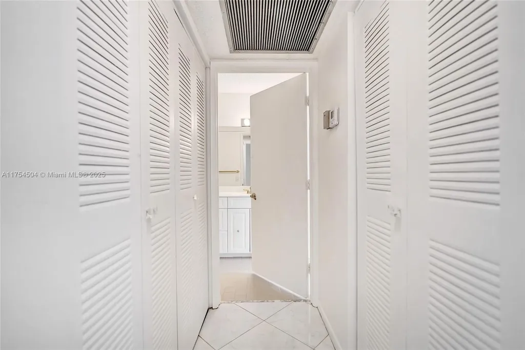 18870 Stewart Circle 1 Boca Raton FL 33496