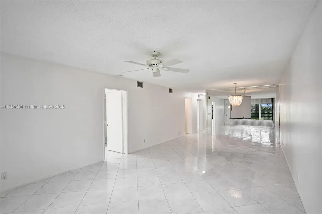 18870 Stewart Circle 1 Boca Raton FL 33496