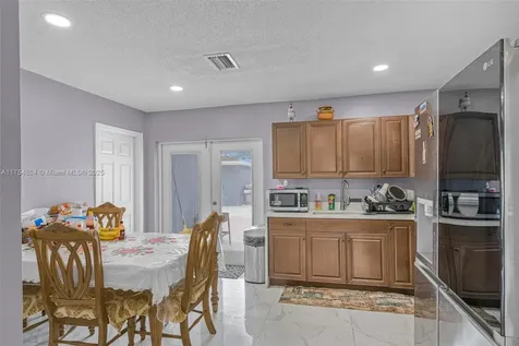 1801 NW 2nd Avenue Pompano Beach FL 33060