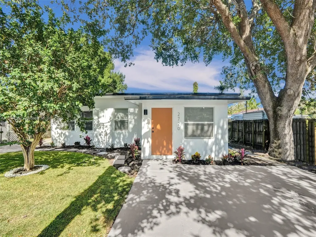 2720 SW 13th Avenue Fort Lauderdale FL 33315