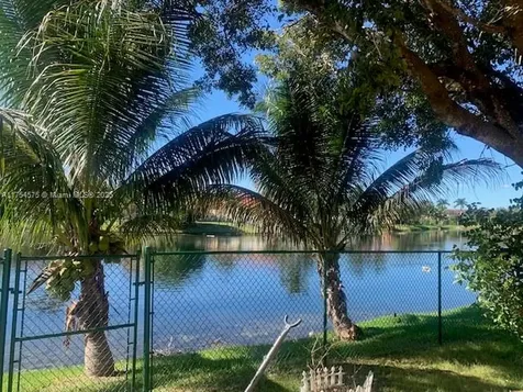 5076 SW 137th Terrace Miramar FL 33027
