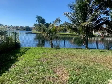 5076 SW 137th Terrace Miramar FL 33027