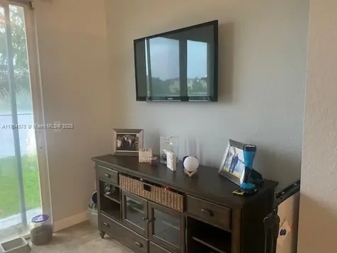 5076 SW 137th Terrace Miramar FL 33027