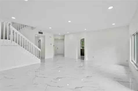 381 NW 207th Avenue Pembroke Pines FL 33029