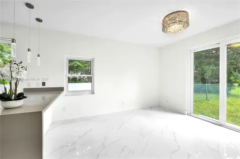 381 NW 207th Avenue Pembroke Pines FL 33029