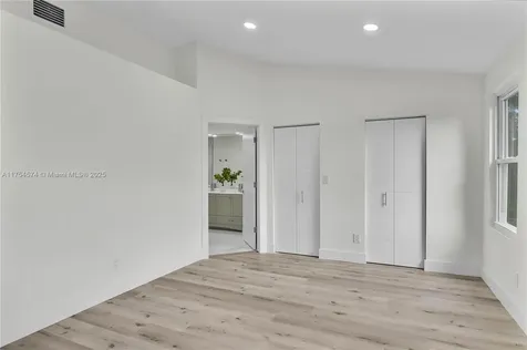 381 NW 207th Avenue Pembroke Pines FL 33029