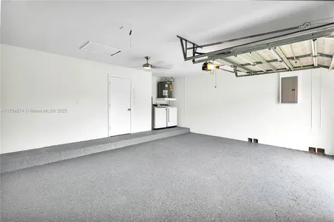 381 NW 207th Avenue Pembroke Pines FL 33029