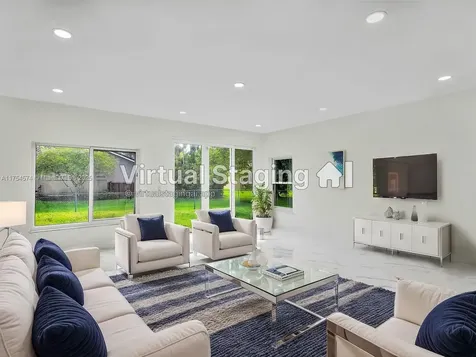 381 NW 207th Avenue Pembroke Pines FL 33029