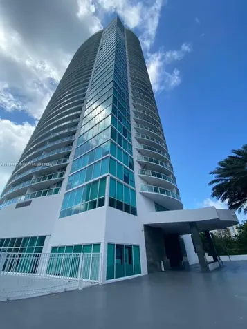 2101 Brickell Avenue Miami FL 33129
