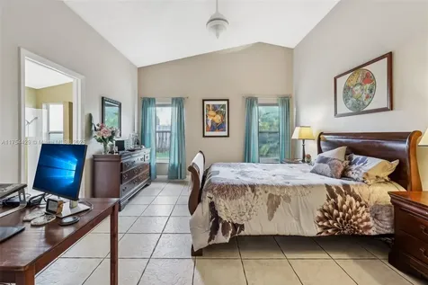 18025 SW 13th Street Pembroke Pines FL 33029