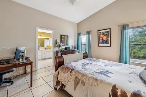18025 SW 13th Street Pembroke Pines FL 33029