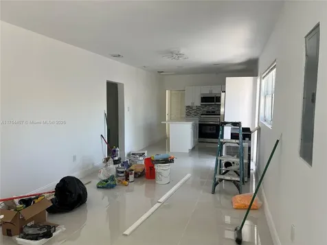 2654 NW 47th Street Miami FL 33142