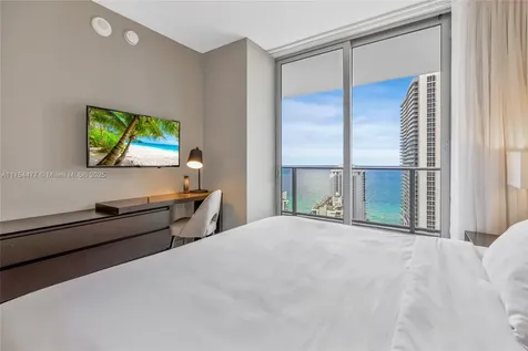 4010 S Ocean Drive Hollywood FL 33019