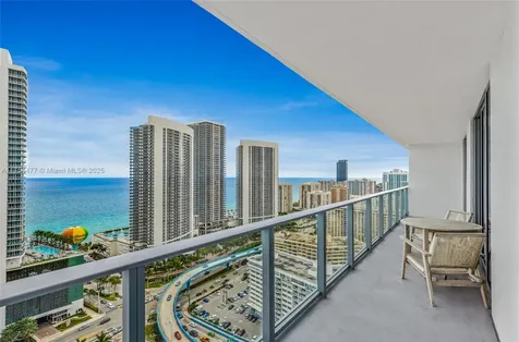 4010 S Ocean Drive Hollywood FL 33019
