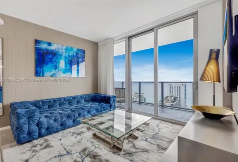 4010 S Ocean Drive Hollywood FL 33019