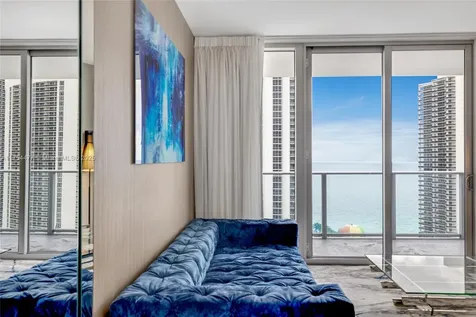 4010 S Ocean Drive Hollywood FL 33019