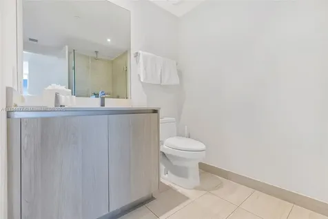 4010 S Ocean Drive Hollywood FL 33019
