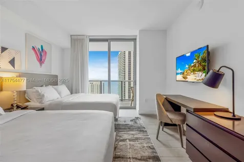 4010 S Ocean Drive Hollywood FL 33019