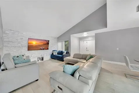 13456 SW 108th Street Circle N Miami FL 33186