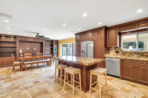 15430 SW 98th Street Miami FL 33196