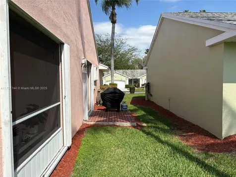 2580 SE 7th Place Homestead FL 33033