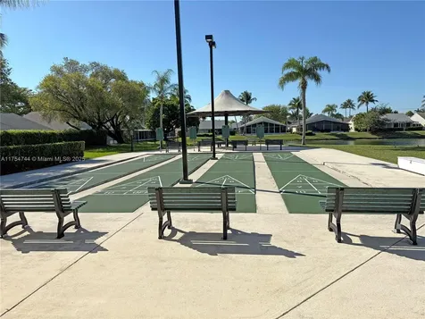 2580 SE 7th Place Homestead FL 33033