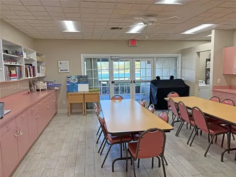 2580 SE 7th Place Homestead FL 33033