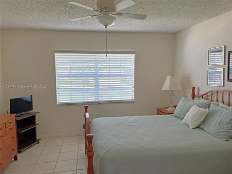 2580 SE 7th Place Homestead FL 33033
