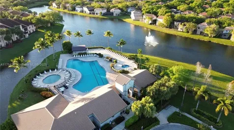 10898 NW 12th Drive Plantation FL 33322