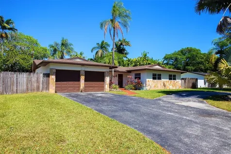 8865 SW 183rd Terrace Palmetto Bay FL 33157