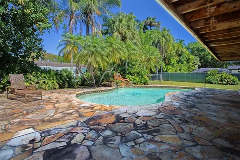 8865 SW 183rd Terrace Palmetto Bay FL 33157