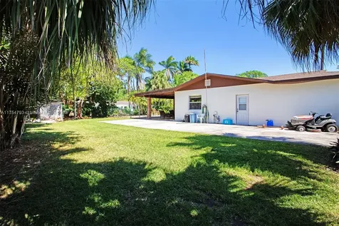 8865 SW 183rd Terrace Palmetto Bay FL 33157