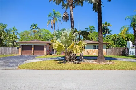 8865 SW 183rd Terrace Palmetto Bay FL 33157