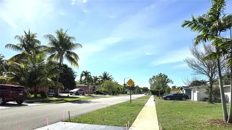 771 SW 67th Avenue North Lauderdale FL 33068