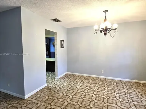 771 SW 67th Avenue North Lauderdale FL 33068
