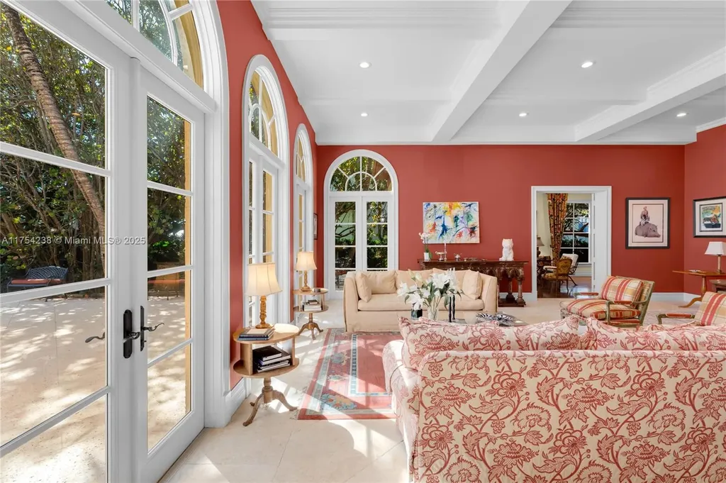 1091 Hillsboro Mile Hillsboro Beach FL 33062