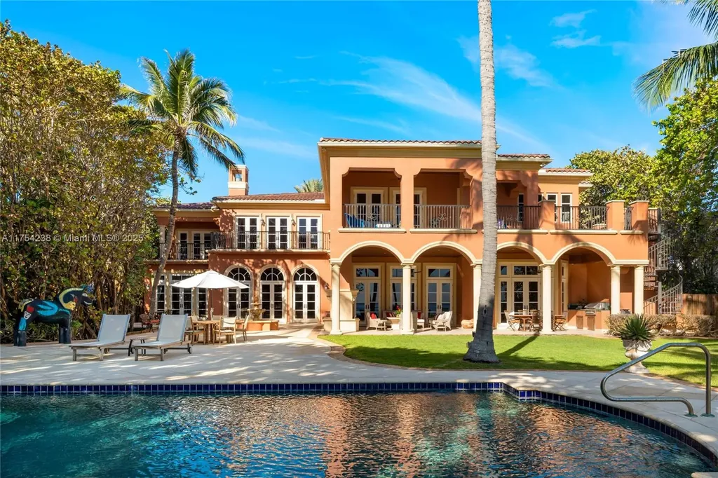 1091 Hillsboro Mile Hillsboro Beach FL 33062