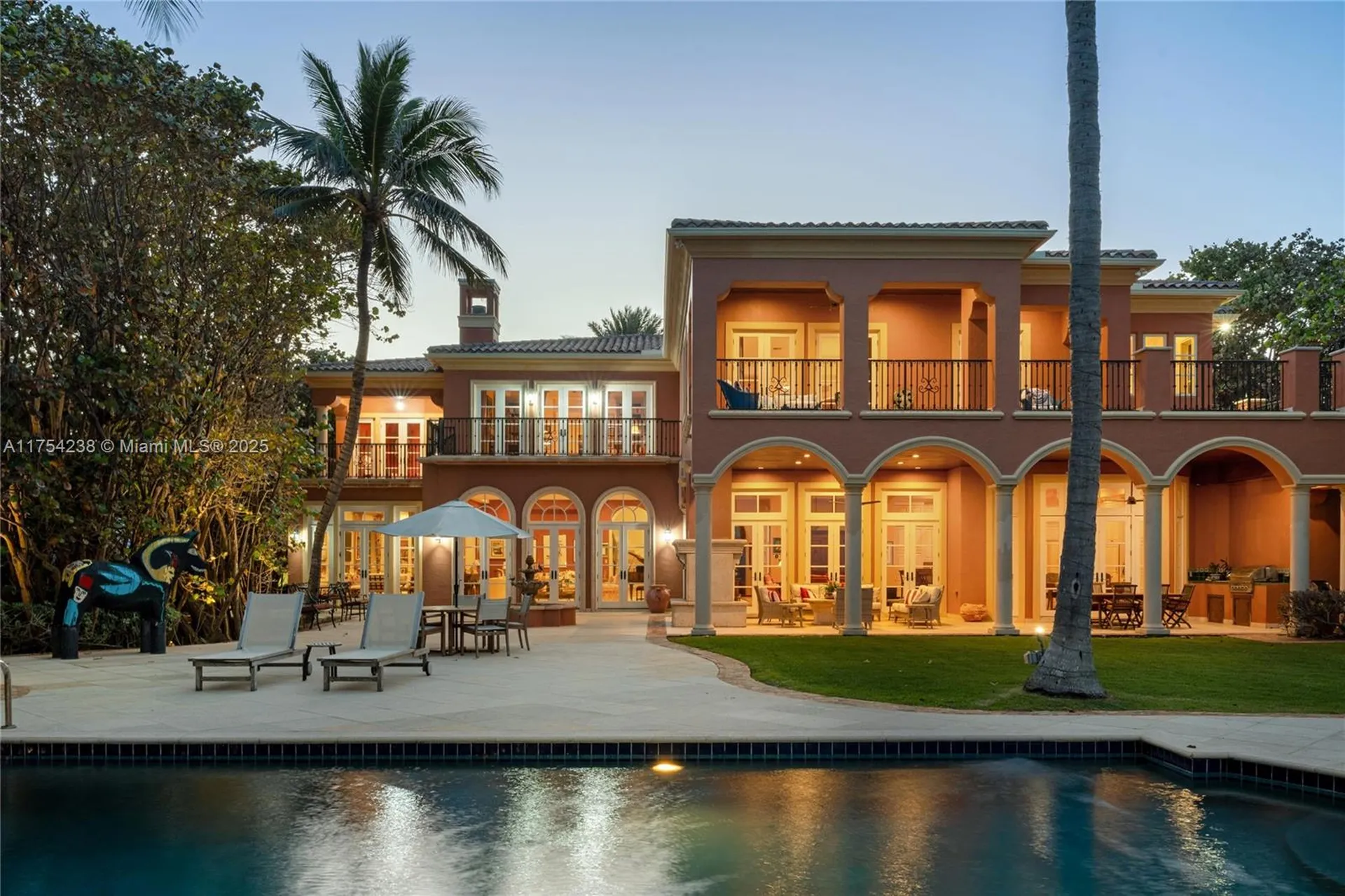 1091 Hillsboro Mile Hillsboro Beach FL 33062