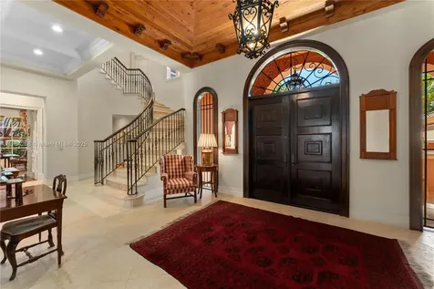 1091 Hillsboro Mile Pompano Beach FL 33062