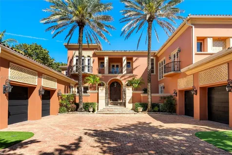 1091 Hillsboro Mile Pompano Beach FL 33062