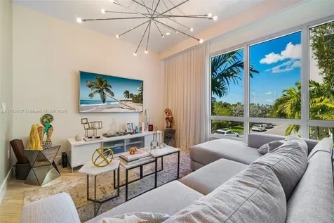 10563 NW 66th Street Doral FL 33178