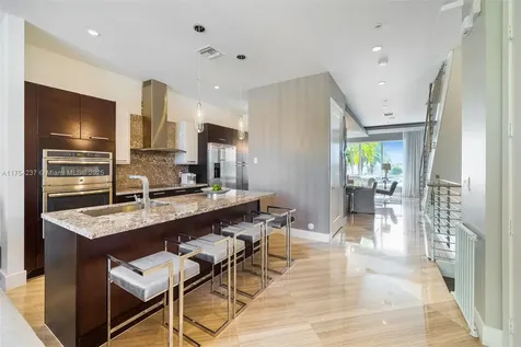 10563 NW 66th Street Doral FL 33178
