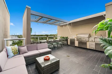 10563 NW 66th Street Doral FL 33178