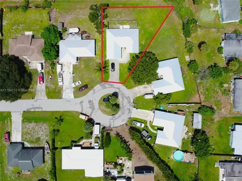 720 2nd Place SW Vero Beach FL 32962