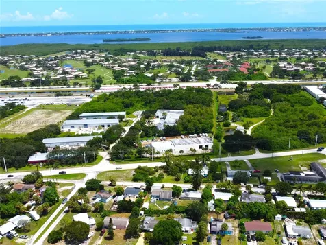 720 2nd Place SW Vero Beach FL 32962