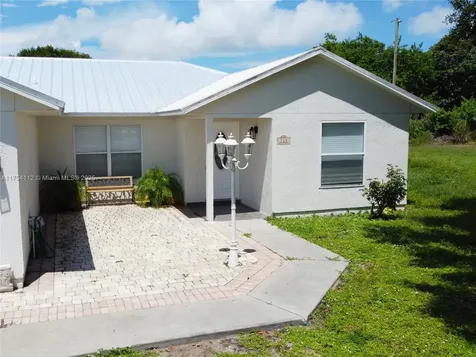 720 2nd Place SW Vero Beach FL 32962