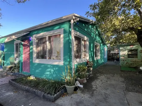 5 NW 60th Terrace Miami FL 33127