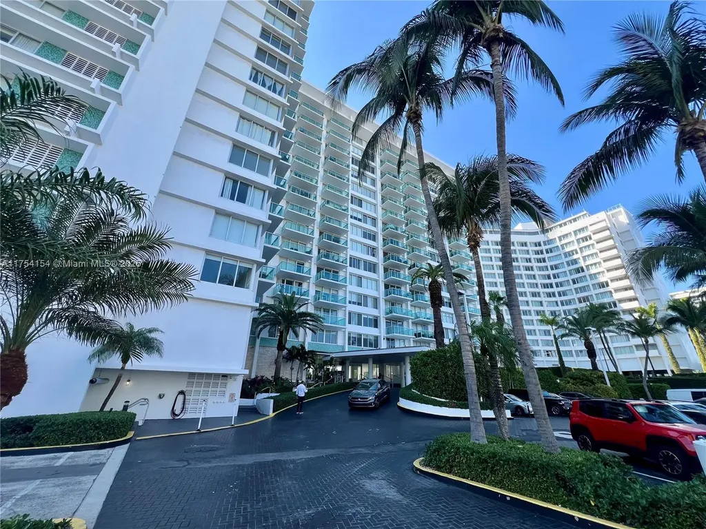 1000 West Avenue Miami Beach FL 33139