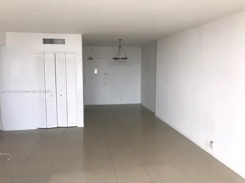 1000 West Avenue Miami Beach FL 33139