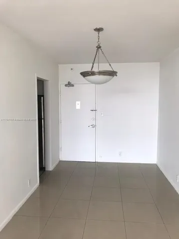 1000 West Avenue Miami Beach FL 33139